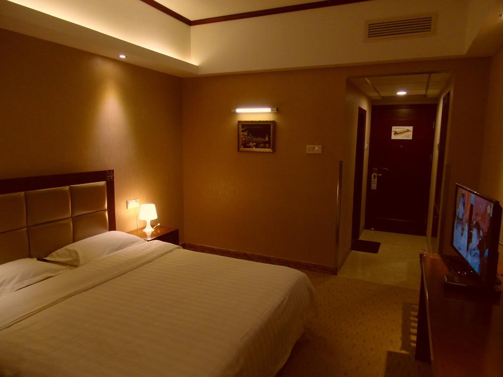 Tianjin Jinma Hotel Exteriör bild